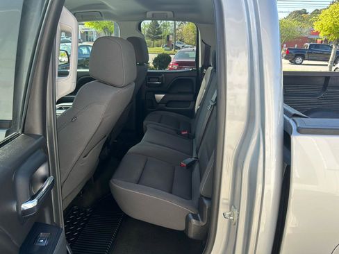 Used 2018 Chevrolet Silverado 1500 LT image 25