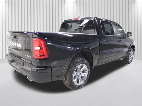 New 2026 RAM 1500 Big Horn AWD/4WD image 3
