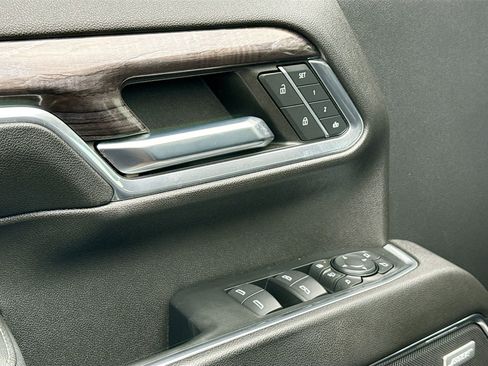 Used 2024 Chevrolet Silverado 3500 LTZ w/ LTZ Plus Package image 23