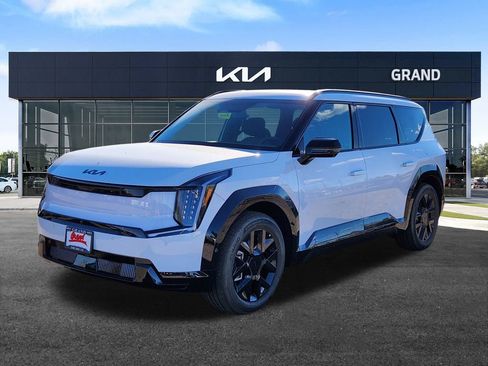 New 2026 Kia EV9 Land image 4