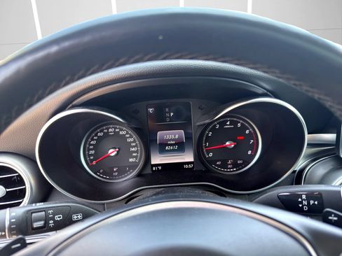 Used 2017 Mercedes-Benz GLC 300 4MATIC image 19