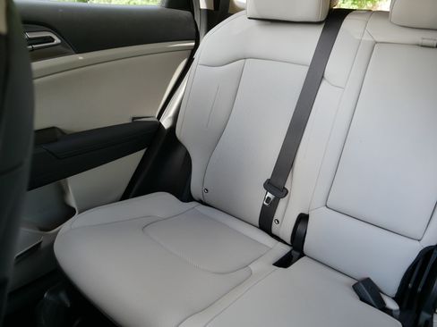 Certified 2025 Kia Sportage EX w/ Premium Package AWD/4WD image 12