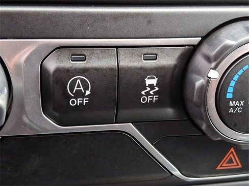 Used 2020 Jeep Wrangler Unlimited Sport image 28