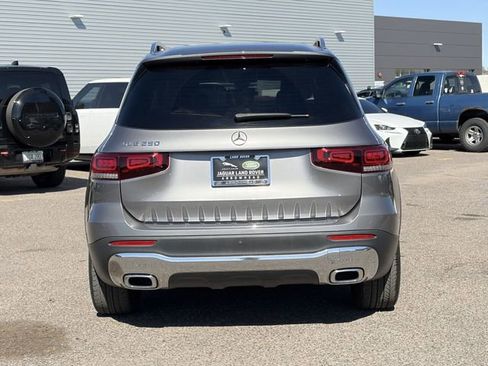 Used 2021 Mercedes-Benz GLB 250 image 28