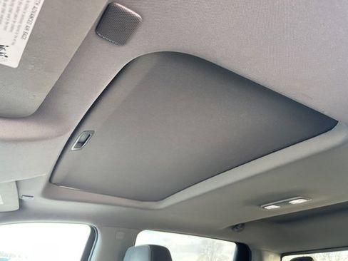 Used 2019 Chevrolet Silverado 1500 LT Trail Boss image 13