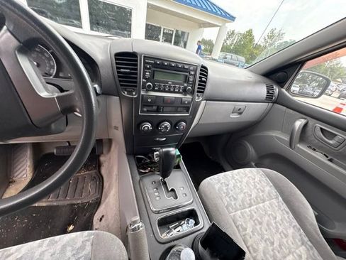 Used 2007 Kia Sorento 2WD image 24