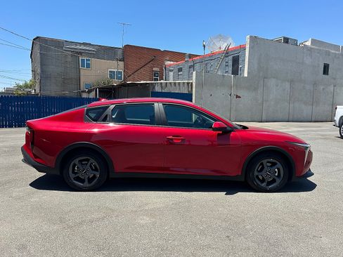 Used 2025 Kia K4 FWD image 2