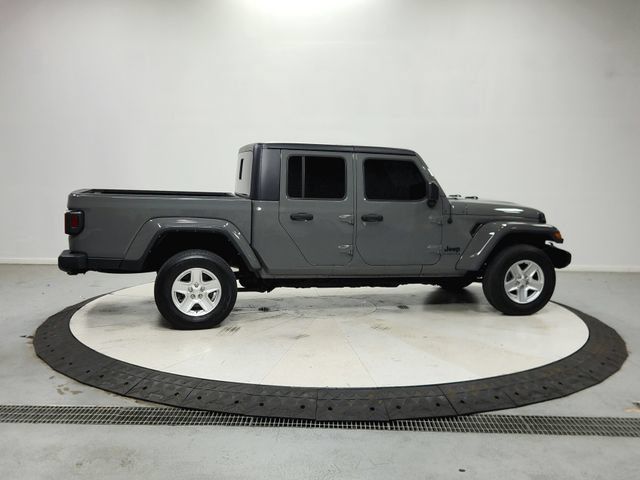 Used 2022 Jeep Gladiator Sport AWD/4WD image 9