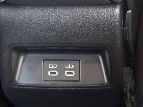 Used 2024 Toyota Corolla LE image 21