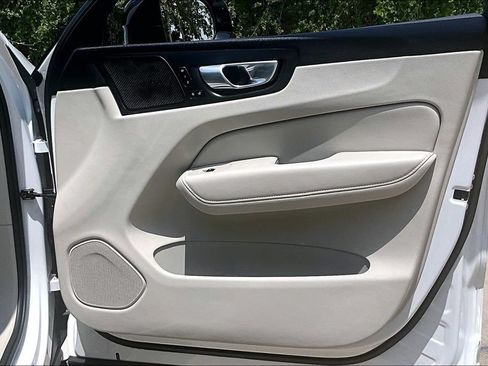 Certified 2026 Volvo XC60 B5 Ultra AWD/4WD image 25