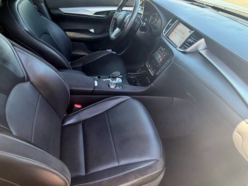 Used 2022 INFINITI QX50 Sensory image 12