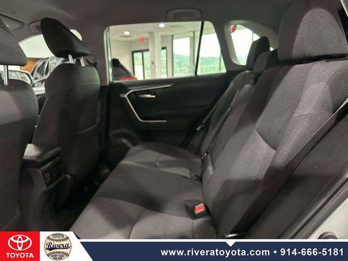 Certified 2023 Toyota RAV4 XLE w/ XLE Grade Weather Package AWD/4WD image 17