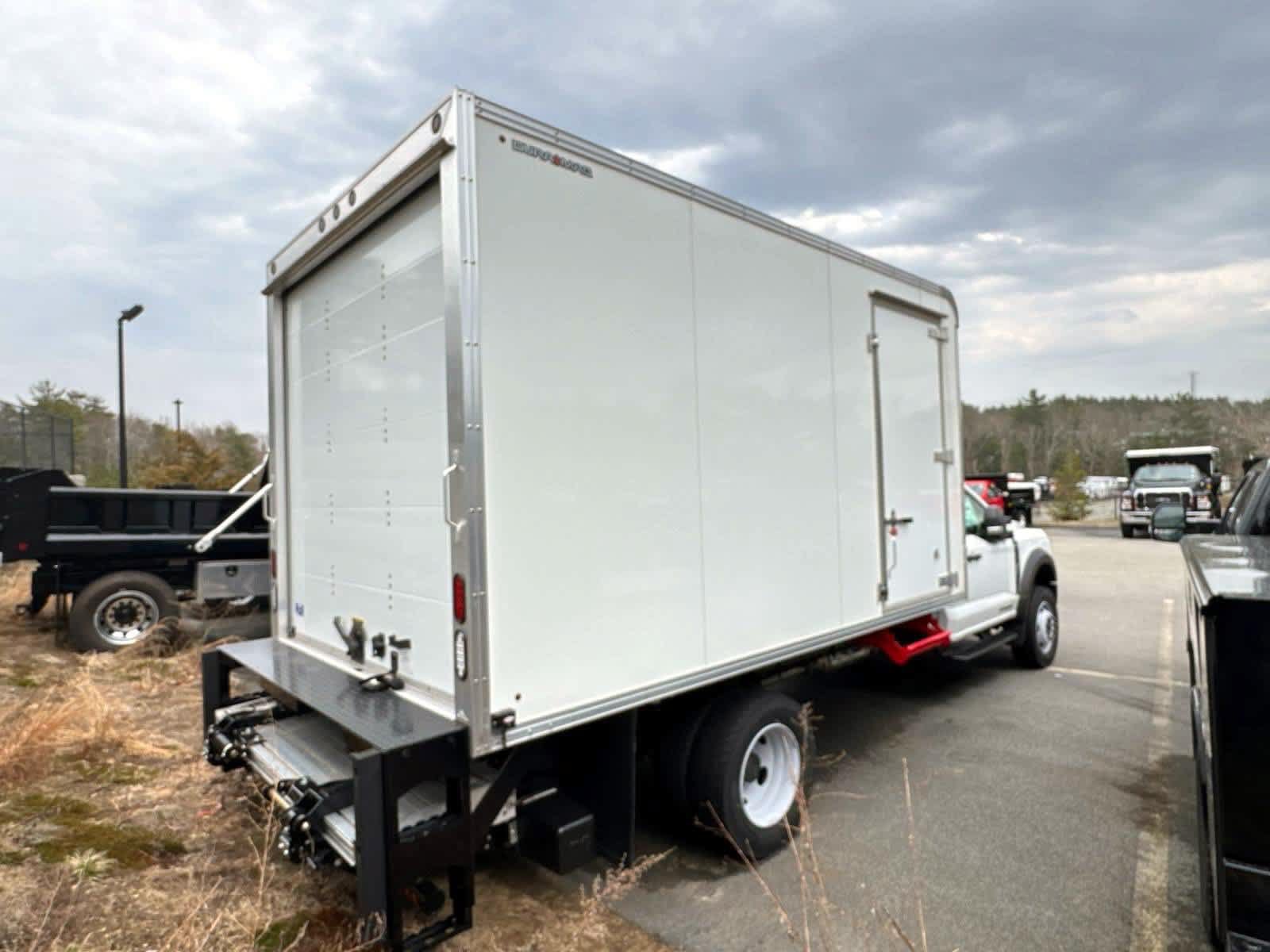 New 2025 Ford F600 4x4 Regular Cab Super Duty w/ XL Chrome Package image 4