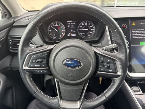 Used 2023 Subaru Outback Premium image 3