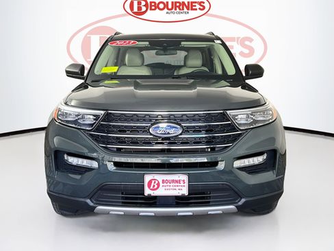 Used 2023 Ford Explorer XLT w/ Equipment Group 202A AWD/4WD image 6