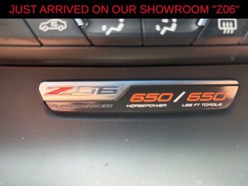 Used 2015 Chevrolet Corvette Z06 w/ 2LZ Preferred Equipment Group RWD image 22