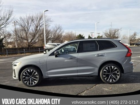 Used 2026 Volvo XC60 T8 Ultra w/ Protection Package Premier AWD/4WD image 4