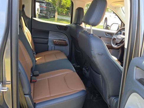 Used 2024 Ford Maverick Lariat w/ FX4 Off-Road Package AWD/4WD image 15