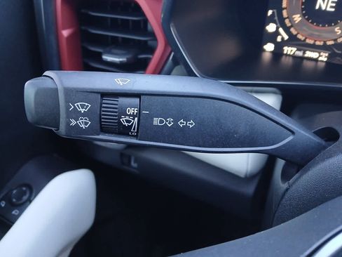 Used 2023 GMC Canyon AT4X image 34