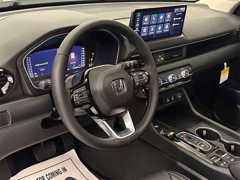 New 2026 Honda Pilot Touring image 21