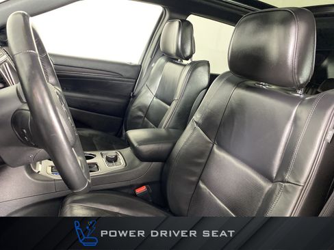 Used 2018 Jeep Grand Cherokee High Altitude AWD/4WD image 17