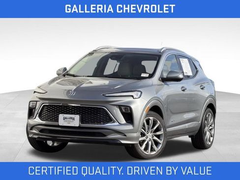 Used 2024 Buick Encore GX Avenir w/ Avenir Technology Package AWD/4WD image 1