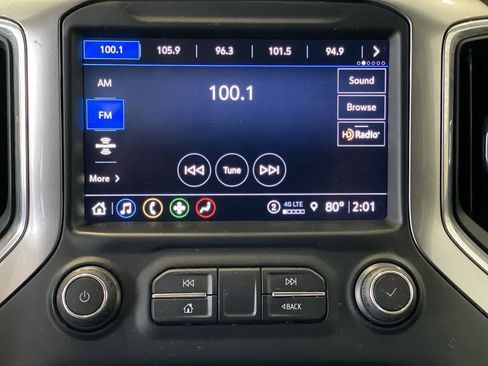 Used 2021 Chevrolet Silverado 1500 LT Trail Boss w/ Convenience Package II AWD/4WD image 19