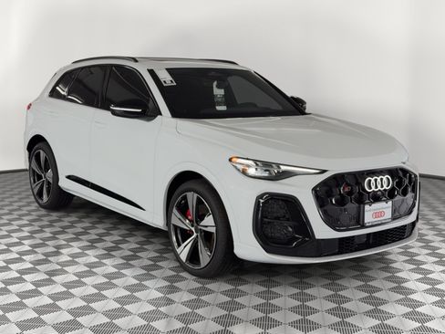 New 2026 Audi SQ5 Premium Plus AWD/4WD image 7