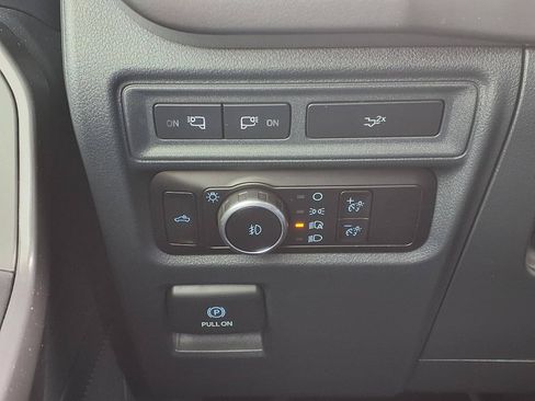 Used 2024 Ford F150 XLT w/ Equipment Group 302A MID RWD image 16
