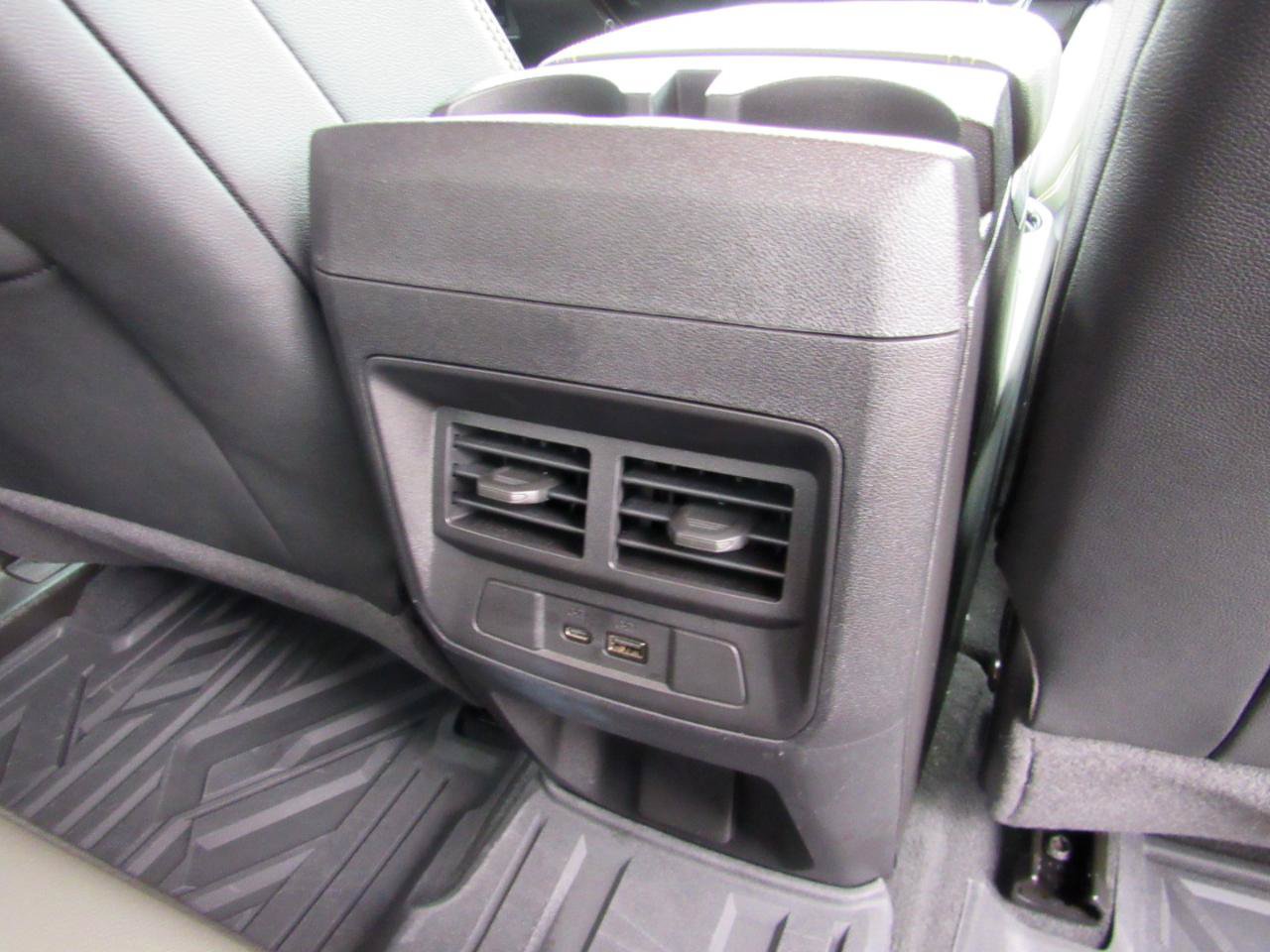 Used 2024 Chevrolet Colorado ZR2 w/ ZR2 Convenience Package III AWD/4WD image 41