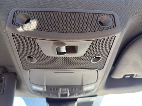 Used 2020 Ford F150 Lariat w/ Equipment Group 502A Luxury image 23