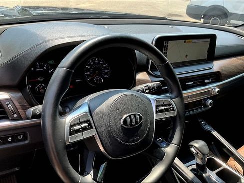 Used 2020 Kia Telluride SX w/ SX Prestige Package AWD/4WD image 10