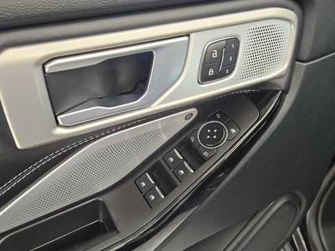Used 2023 Ford Explorer ST w/ Equipment Group 401A image 22