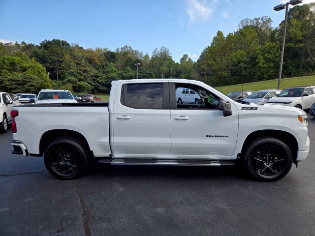 Used 2024 Chevrolet Silverado 1500 RST AWD/4WD image 9