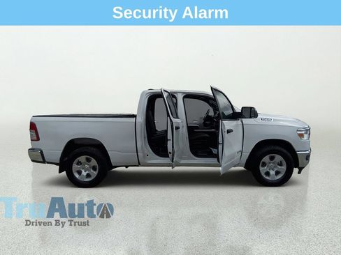 Used 2024 RAM 1500 Big Horn AWD/4WD image 19