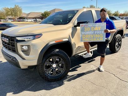 Used 2024 GMC Canyon Elevation w/ Convenience Package