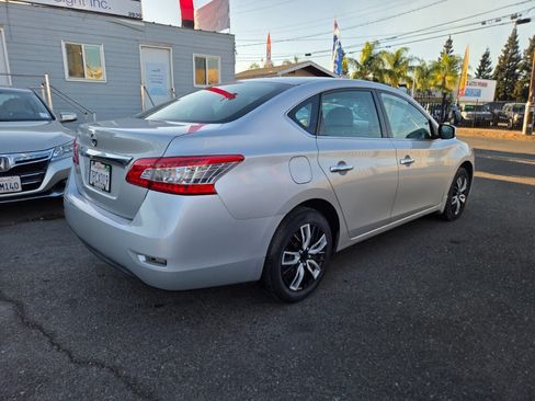 Used 2015 Nissan Sentra S FWD image 4