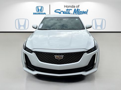 Used 2023 Cadillac CT5 Luxury image 2