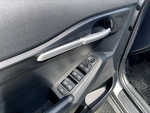 Used 2024 Kia Seltos LX AWD/4WD image 37