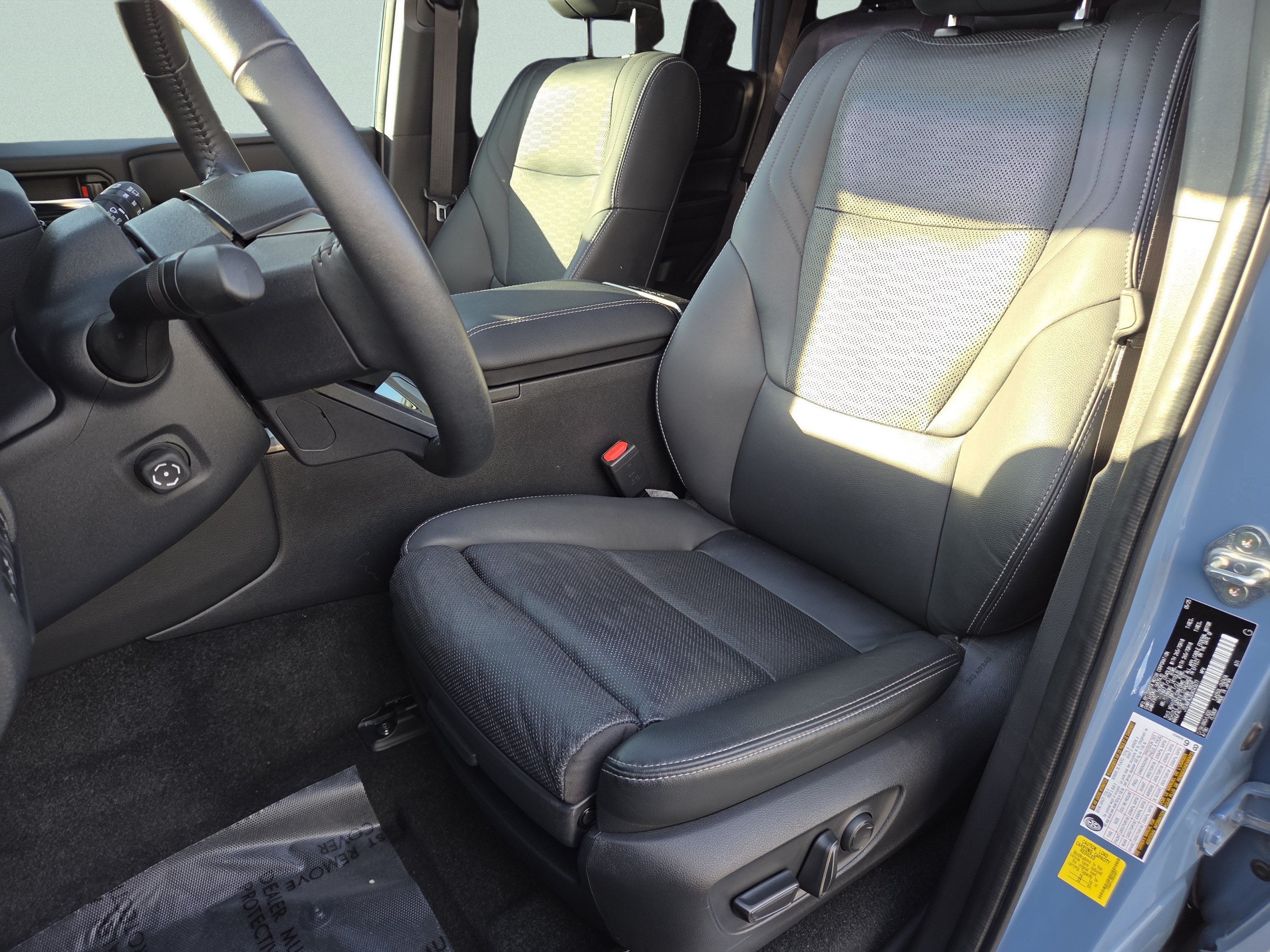 Used 2025 Toyota Land Cruiser w/ Premium Package AWD/4WD image 6
