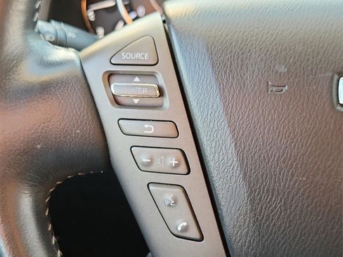 Used 2018 Nissan Armada SL image 23