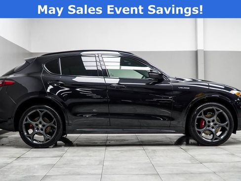 Used 2023 Alfa Romeo Stelvio Veloce AWD/4WD image 7