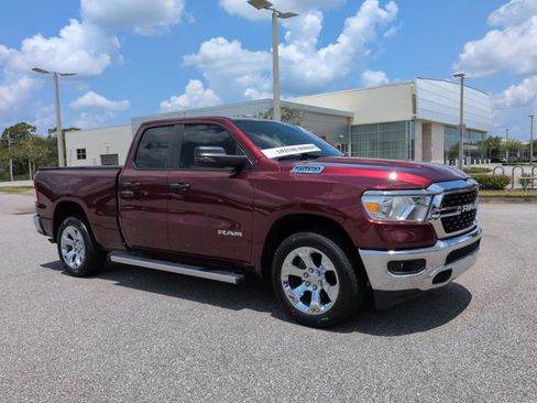 Used 2023 RAM 1500 Big Horn AWD/4WD image 3