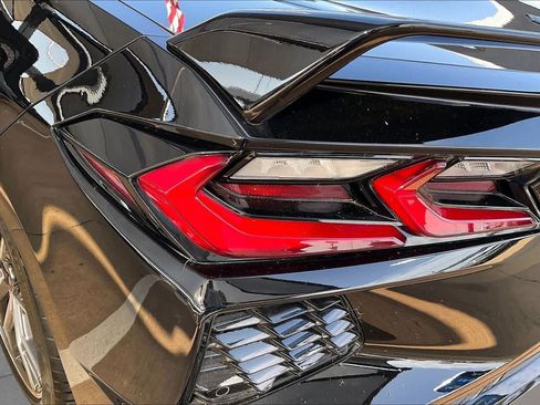 Used 2024 Chevrolet Corvette Stingray Coupe w/ Z51 Performance Package RWD image 26