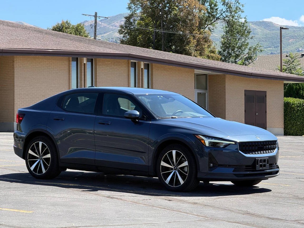Used 2022 Polestar Polestar 2 w/ Pilot Package AWD/4WD image 7