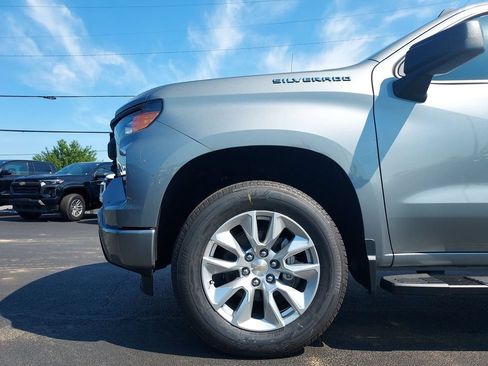 New 2026 Chevrolet Silverado 1500 Custom AWD/4WD image 16