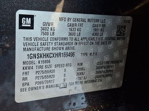 Used 2017 Chevrolet Suburban LT w/ Luxury Package image 26