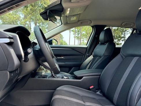 Used 2024 MAZDA CX-50 AWD 2.5 S w/ Select Package image 21
