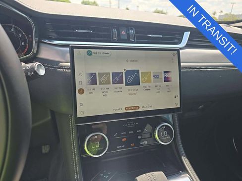 Used 2025 Jaguar F-PACE R-Dynamic S AWD/4WD image 11