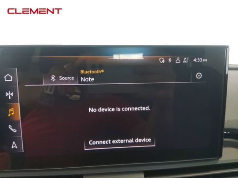 Used 2024 Audi Q5 2.0T Premium w/ Convenience Package image 20